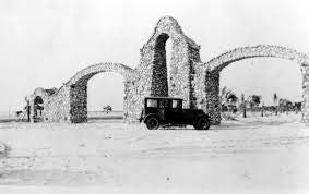 Historic Photos--The Famous Arches